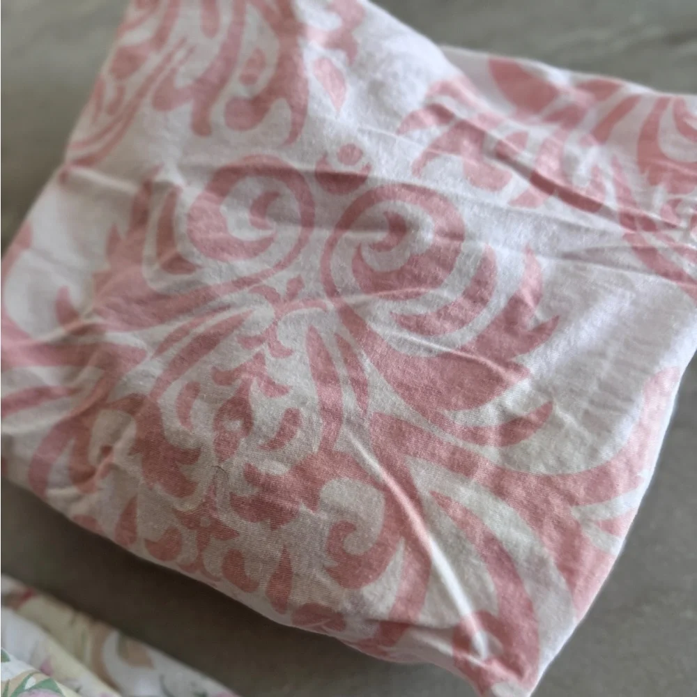 Sweet jojo baby crib sheet set of 2